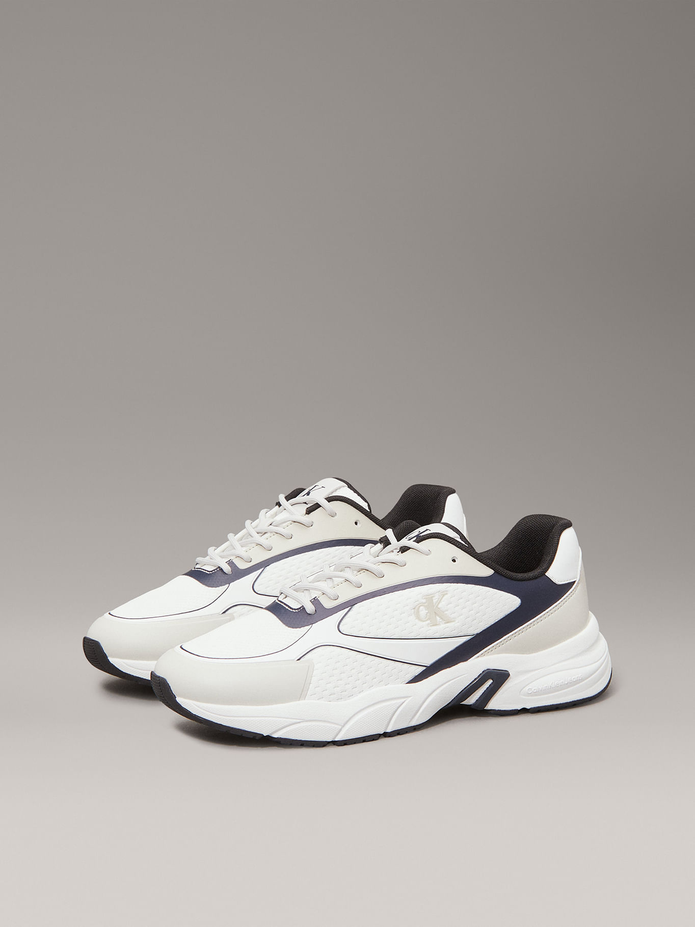 Zapatillas Retro de Malla