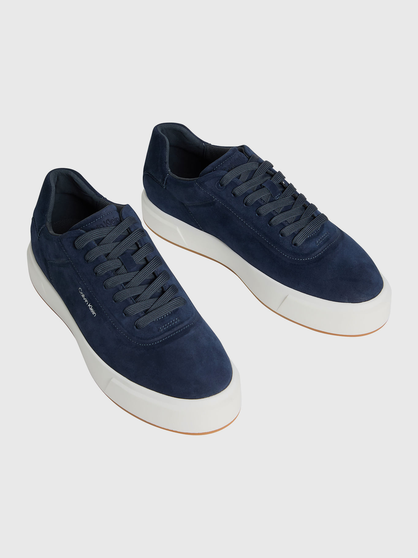 Zapatillas Oxford de Gamuza
